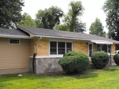 Main picture of 1521 Sulphur Springs Rd