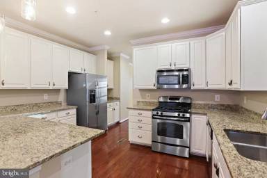 Main picture of 2719 Amber Crest Rd