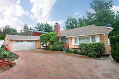 Main picture of 11258 Canton Dr
