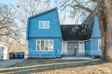 Main picture of 3919 SW 3rd St