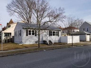 Main picture of 200 Virginia Ave