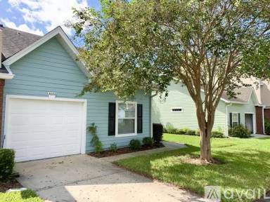 Main picture of 3032 NW 105th Dr