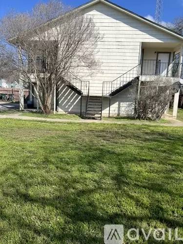 Main picture of 1644 Post Rd