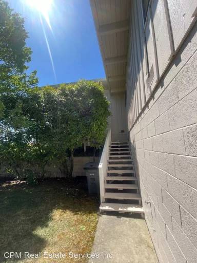 Main picture of 262 Grant St
