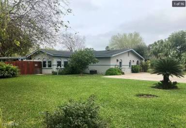 Main picture of 17 N Tupelo Cir
