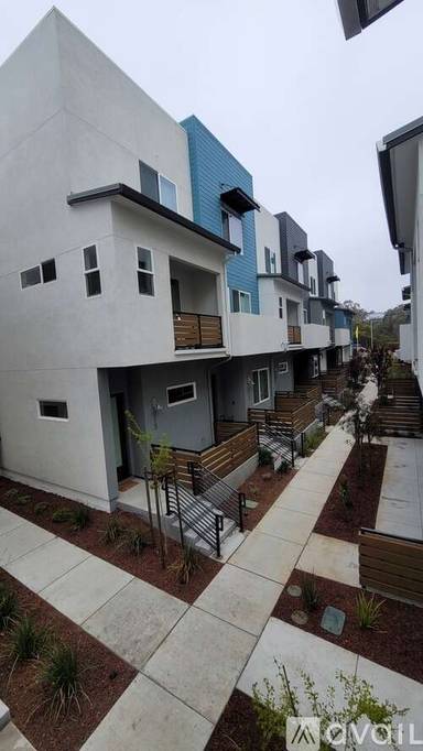 Main picture of 118 Makibaka Way