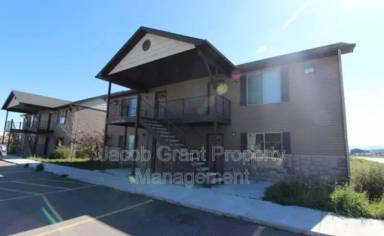 Main picture of 225 Opal Ct