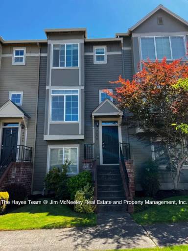 Main picture of 2434 NW Oak Knoll Pl