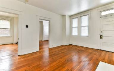 Main picture of 2147 Ardmore Blvd