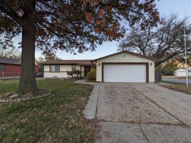 Main picture of 5108 Looman St
