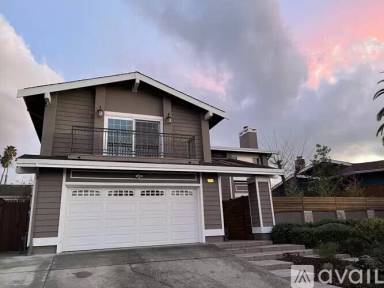 Main picture of 2190 Castillejo Way