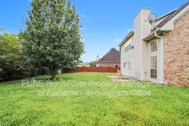 Main picture of 963 Old Cahaba Dr