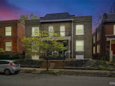 Main picture of 3924 Botanical Ave