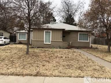 Main picture of 2712 29th St