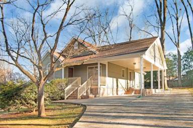 Main picture of 1207 Harvard St