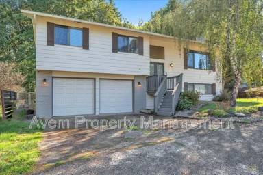Main picture of 4467 SE 10th Dr