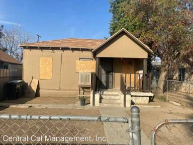 Main picture of 720 E 10th St