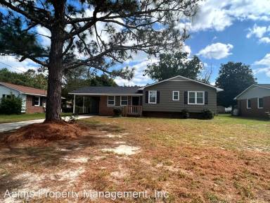 Main picture of 1014 Karen Cir