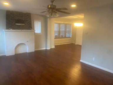 Main picture of 1909 Nottingham Way