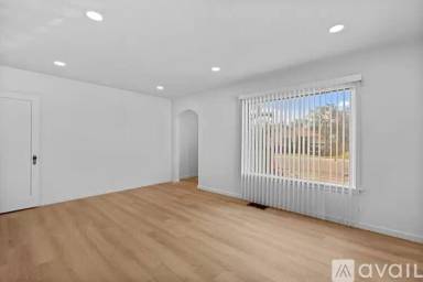 Main picture of 158 Randolph Ave