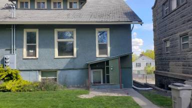 Main picture of 440 NE Maple St
