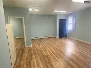 Main picture of 656 Depot St
