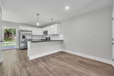 Main picture of 206 Limestone Point Dr