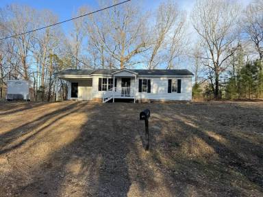 Main picture of 63 Roberts Ln