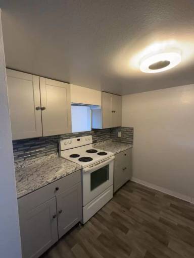 Main picture of 2531 S 248th St