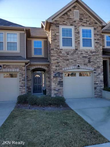 Main picture of 1207 Bhaltair Ln