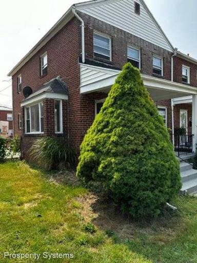 Main picture of 24 Maple Dr