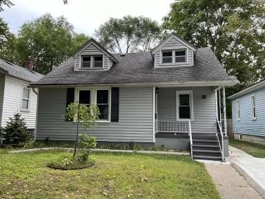 Main picture of 1228 E Granet Ave