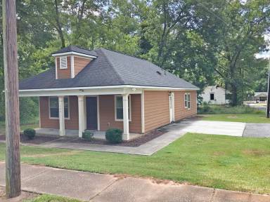 Main picture of 304 Cleveland Ave