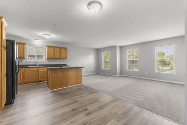 Main picture of 13181 Turnberry Ct