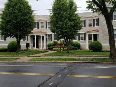 Main picture of 801 Butternut St NW