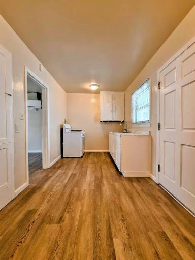 Main picture of 69 W Reed St