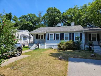 Main picture of 503 Morningside Dr NE