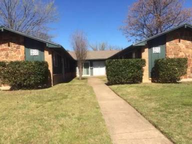 Main picture of 903 Redbird Dr