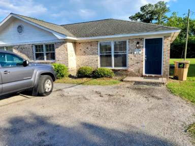 Main picture of 5536 Bavarian Ln