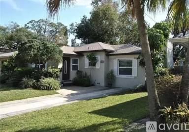 Main picture of 1818 Weber St