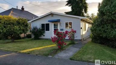 Main picture of 607 Morris Ave S