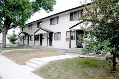 Main picture of 12401 Inglewood Ave