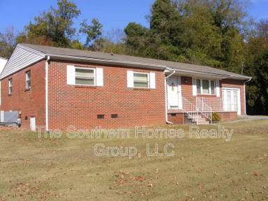 Main picture of 302 Dixon Ave