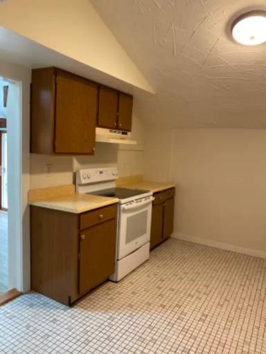 Main picture of 59 Pleasant St