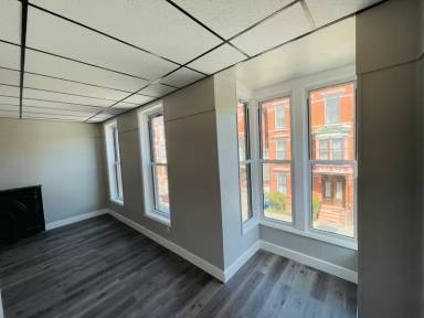 Main picture of 2257 Old 6th Ave