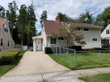 Main picture of 310 Broadwood Dr