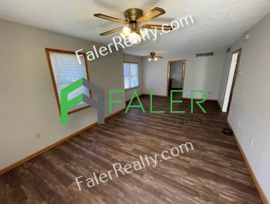 Main picture of 313 Spruce Dr