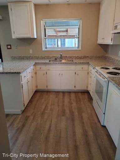Main picture of 4541 Nicolet Ave