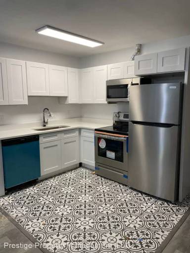 Main picture of 1801 Beacon St