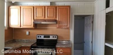 Main picture of 3208 Claremont Ave S